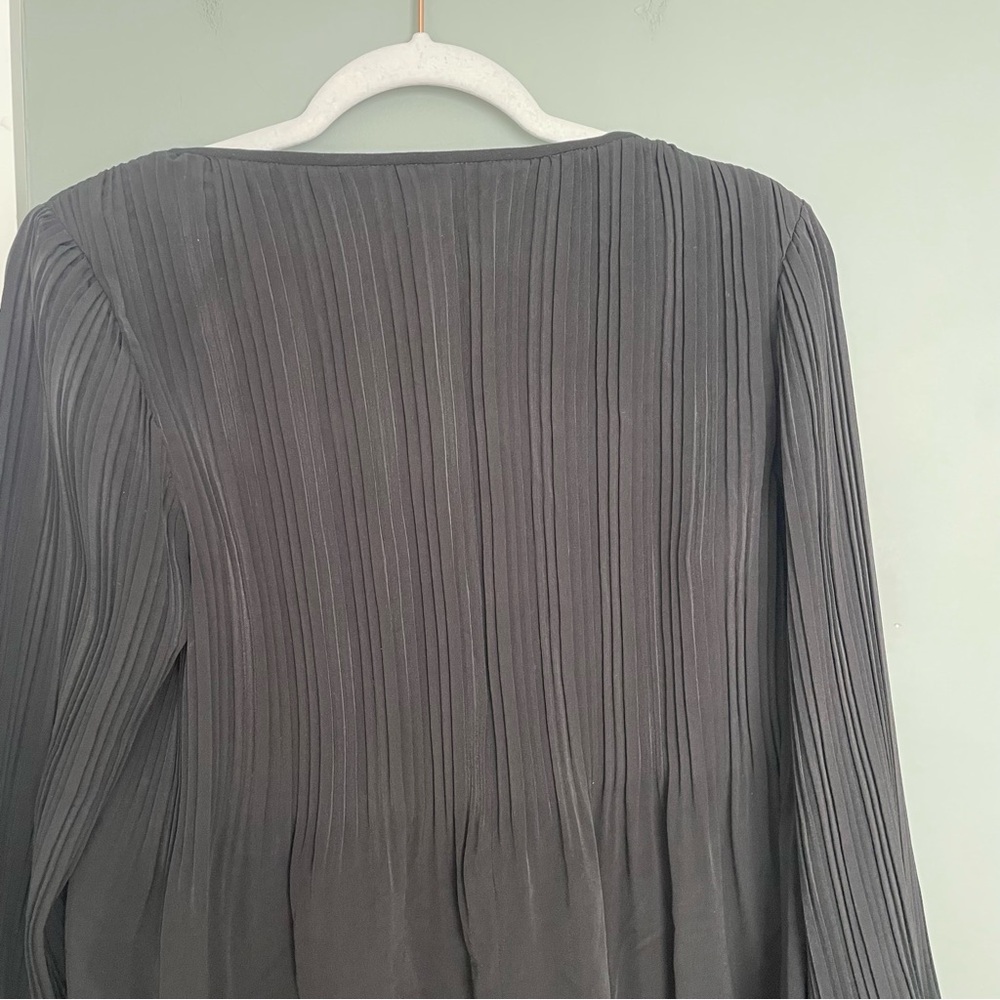 Maje "Lockin" Crepe Boat Neck Long Sleeve Black Pleated Blouse - Picture 9 of 15